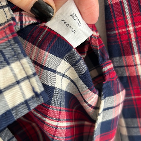 NWT J.Crew cotton red, white, blue paid button down shirt - Picture 3 of 4
